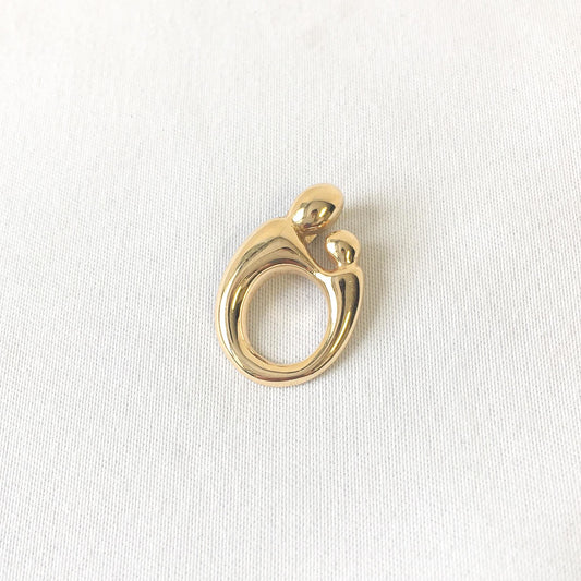 14K Kaynar Yellow Gold Mother Child Freeform Pendant