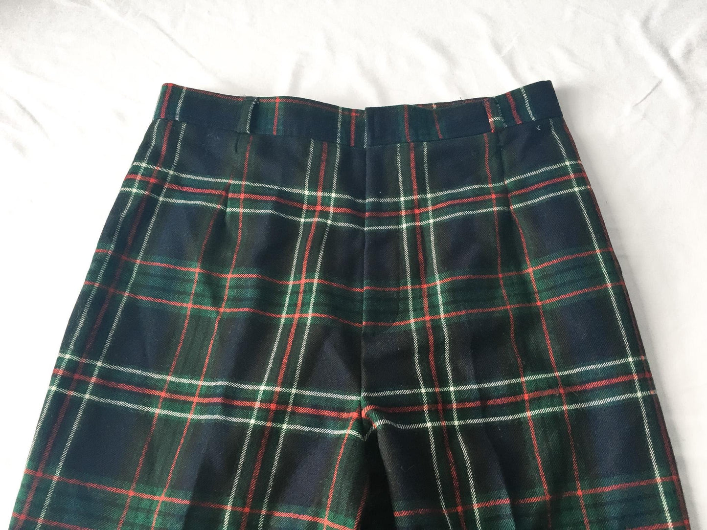 Vintage Navy Blue/Green/Red Plaid Wool High Rise Pleated Trousers, Women's 31" x 29"
