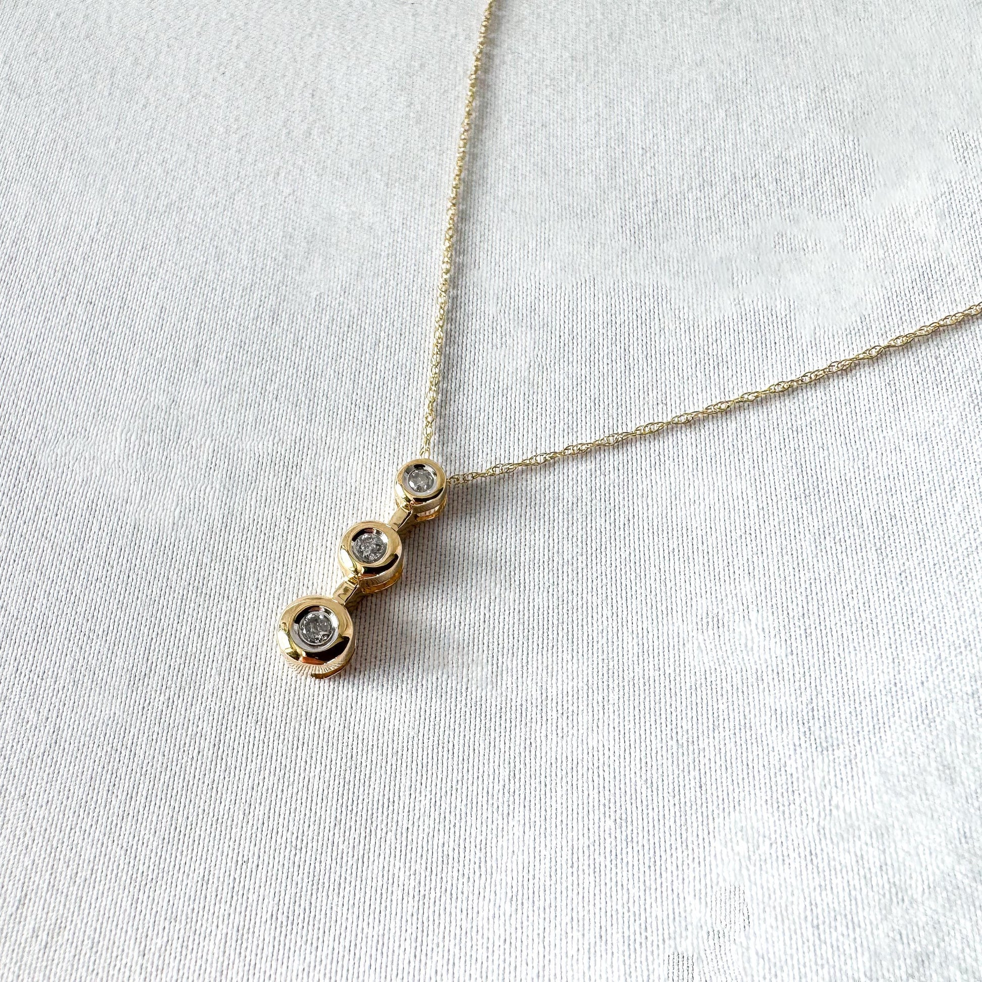 10K Yellow Gold Diamond 3 Stone Drop Pendant 18 Inch Necklace, Simple Dainty Everyday Minimalist Necklace
