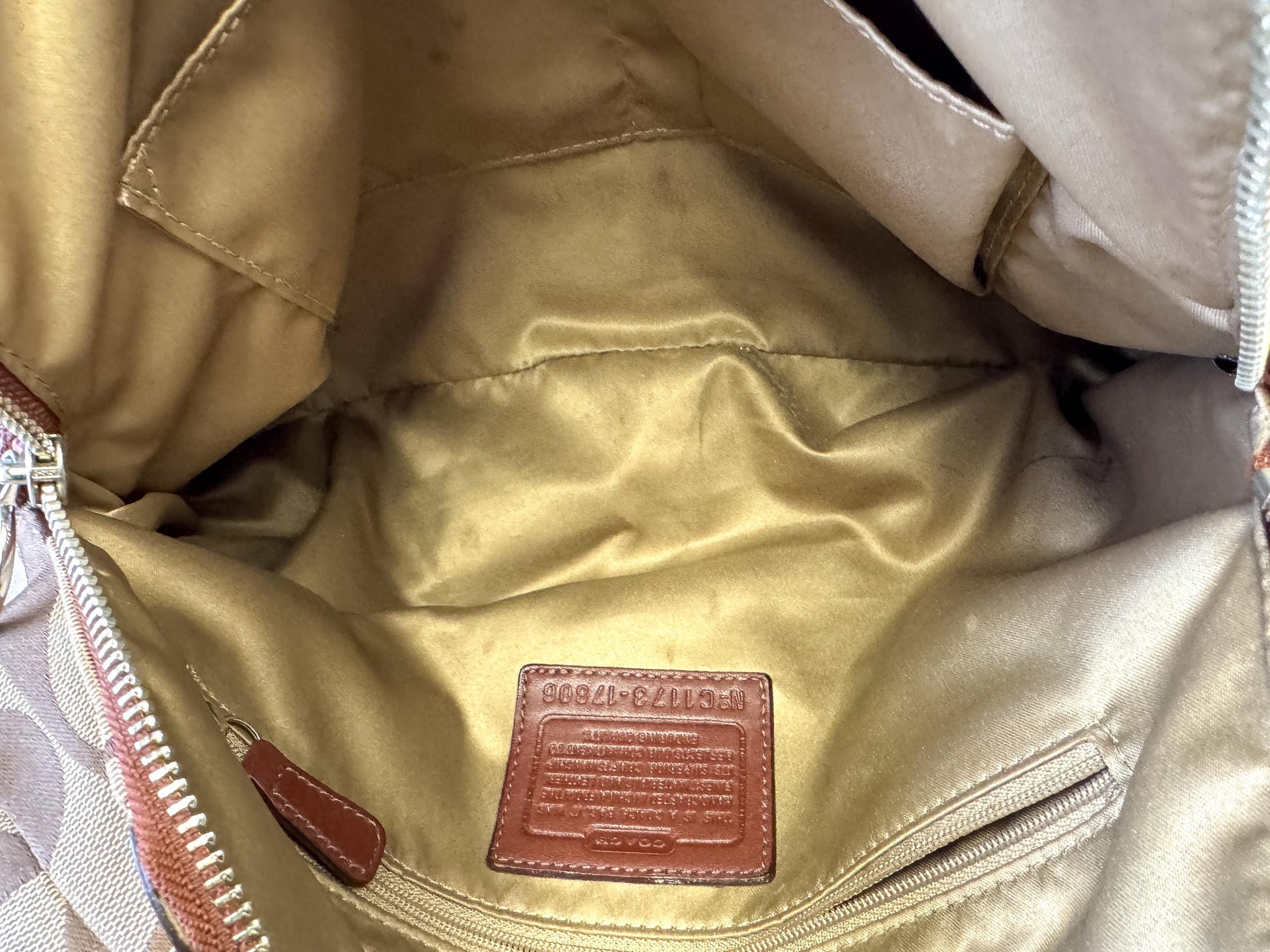 Y2K 00s Coach Chelsea Signature Jayden Carryall Satchel Shoulder Tote Bag Style 17806