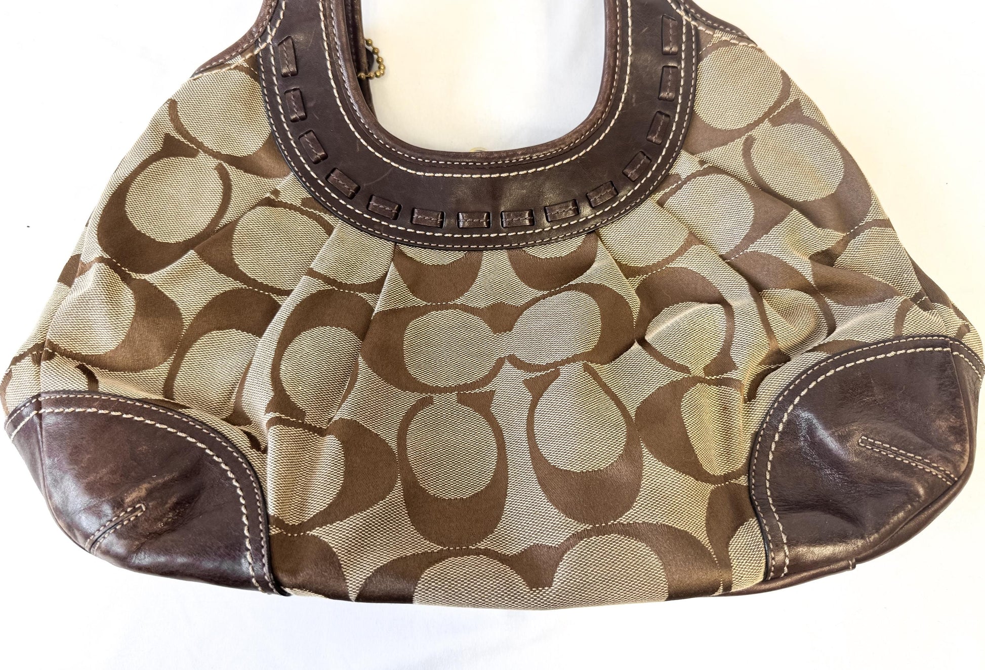 Y2K 00s Coach Ergo Framed Signature Brown Beige Kiss Lock Pleated Shoulder Bag, Style 12232