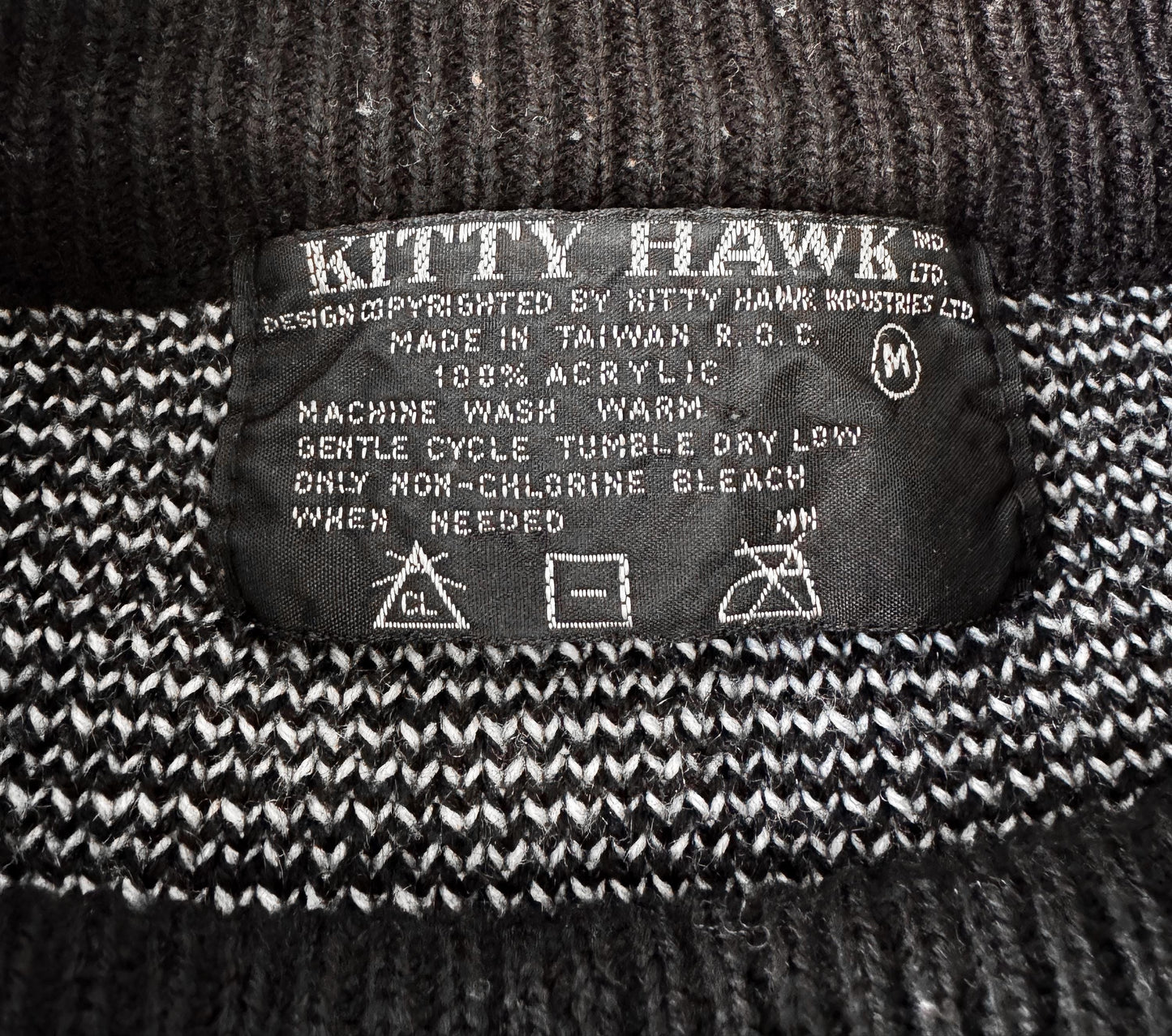 Vintage Kitty Hawk Black White Ski Trail Mountains Crewneck Sweater, Sz. M