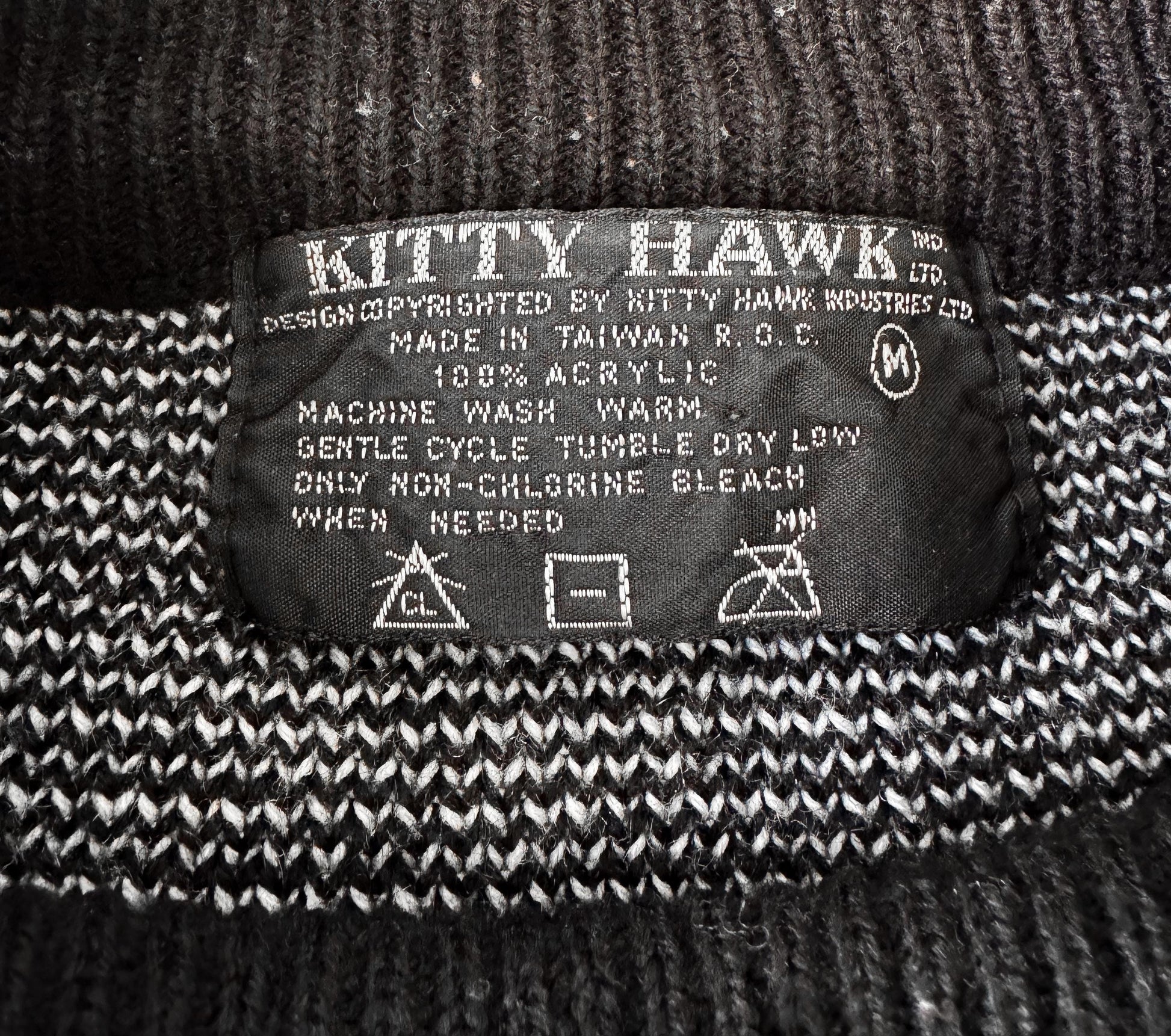Vintage Kitty Hawk Black White Ski Trail Mountains Crewneck Sweater, Sz. M