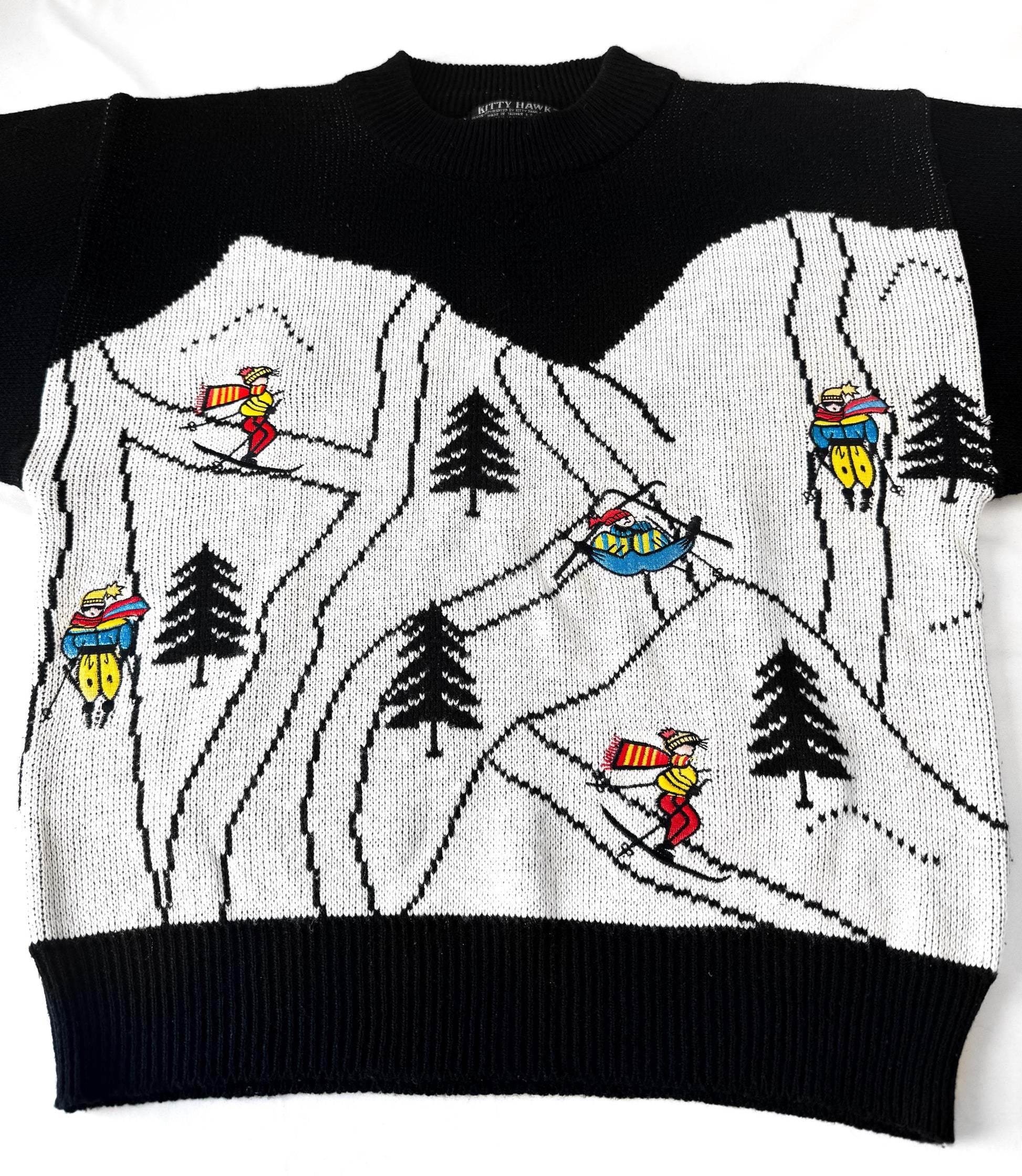 Vintage Kitty Hawk Black White Ski Trail Mountains Crewneck Sweater, Sz. M