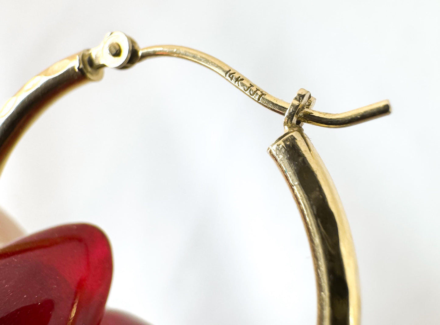 Vintage 14K Yellow Gold Textured Thin Hollow Hoops, Roughly 1", Roughly 2mm, Simple Everyday Minimalist Hoops