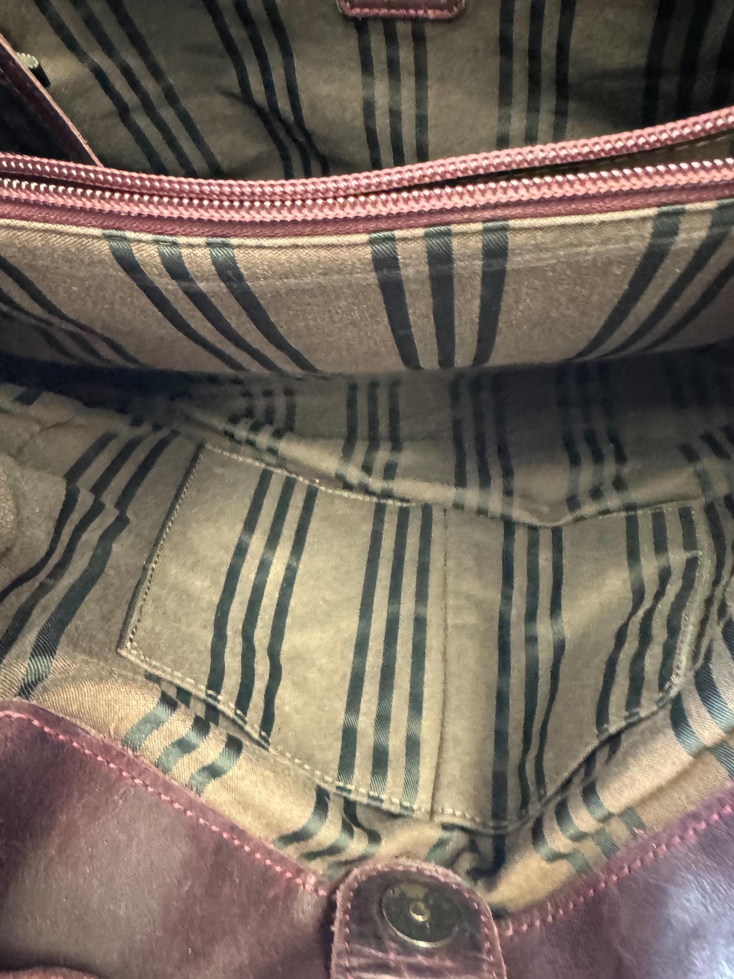 Vintage Style Frye Melissa Distressed Wine Burgundy Tote Handbag