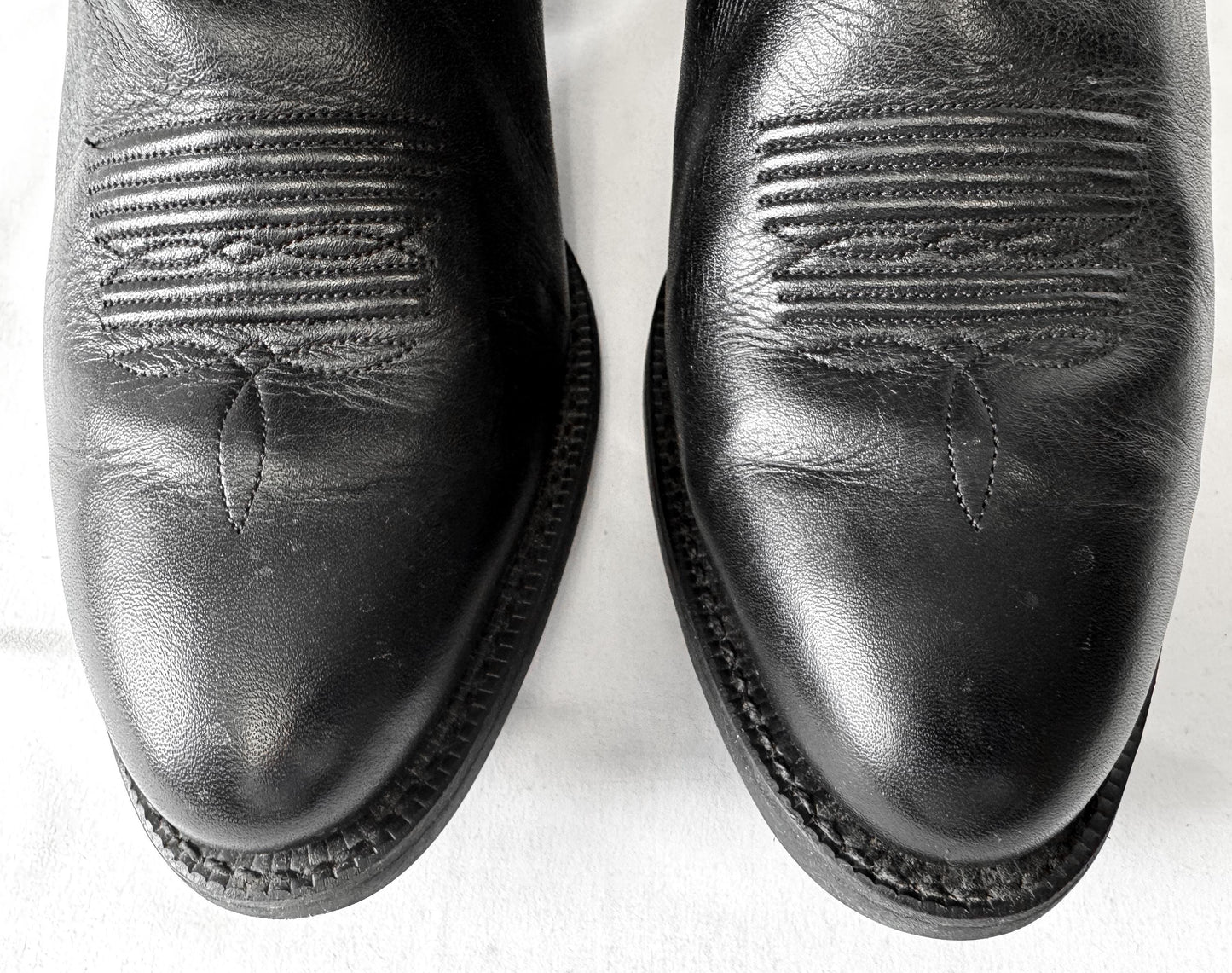 Vintage Style Ariat Heritage R Black Cowboy Boots Style 10002218, Men's Sz. 8.5EE, Vintage Western Festival Boots