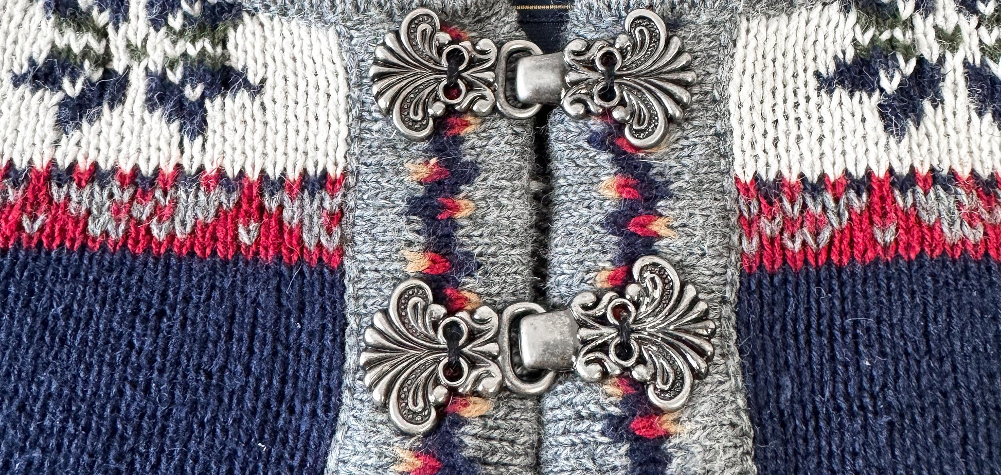 Vintage Woolrich Gray Penguin Print Quarter Clasp Ramie Cotton Blend Sweater, Women's Sz. M