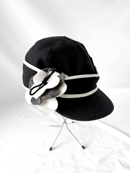Vintage Stormy Kromer Black White Floral Band Wool Cap, Sz. 7 1/8