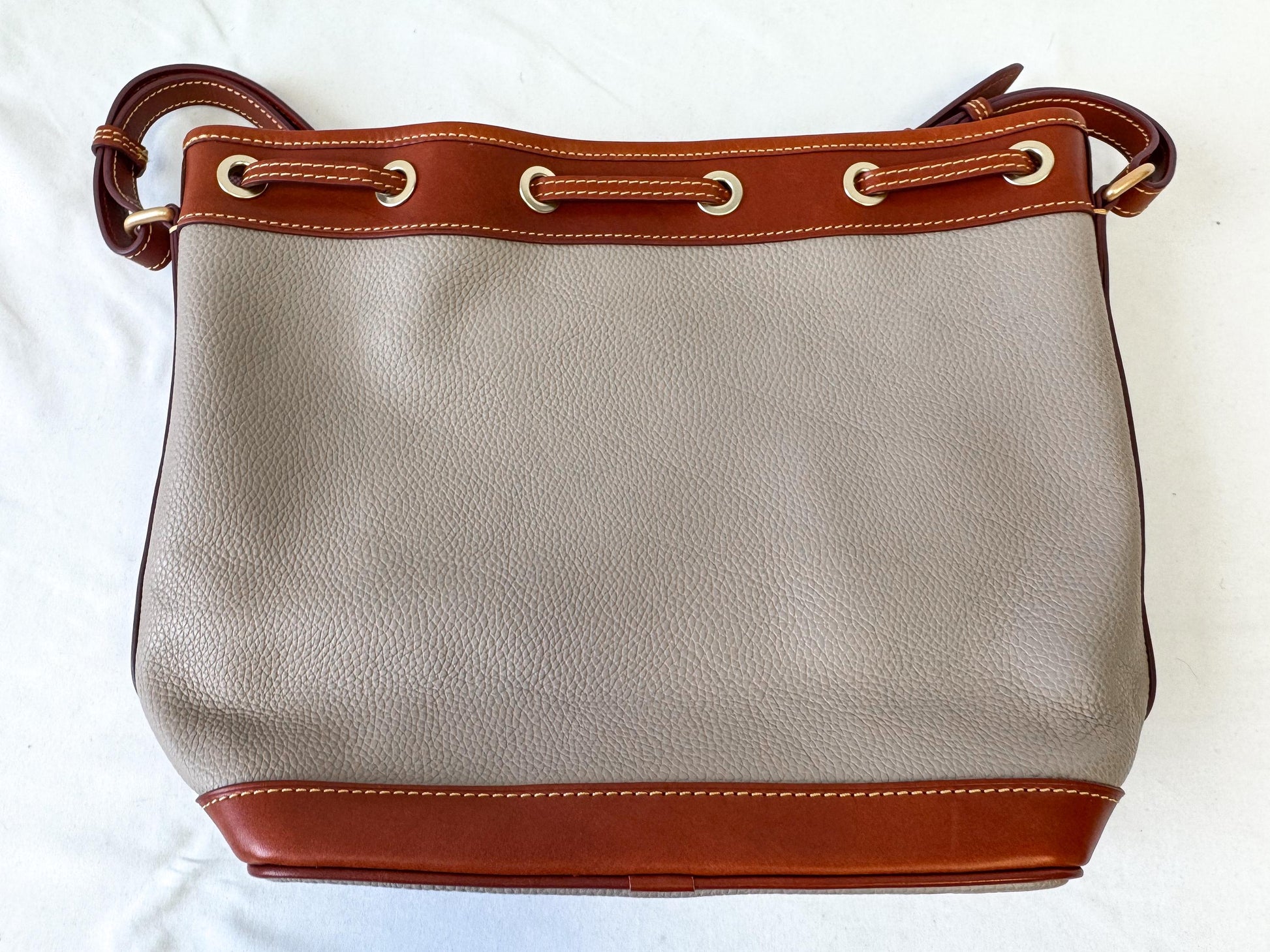 Modern Dooney and Bourke Dillen Elephant Gray Taupe Leather Drawstring Bucket Shoulder Bag