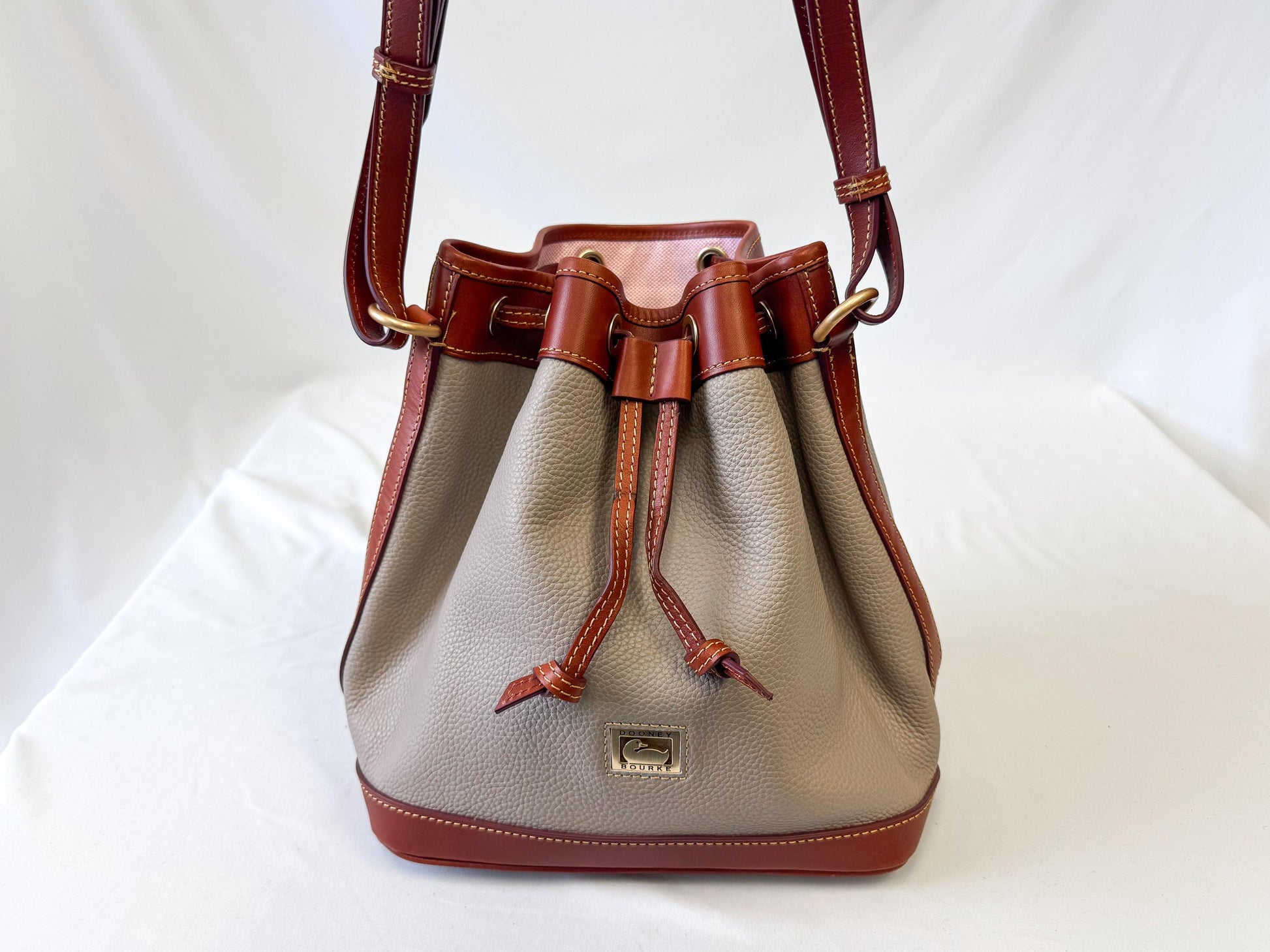 Modern Dooney and Bourke Dillen Elephant Gray Taupe Leather Drawstring Bucket Shoulder Bag