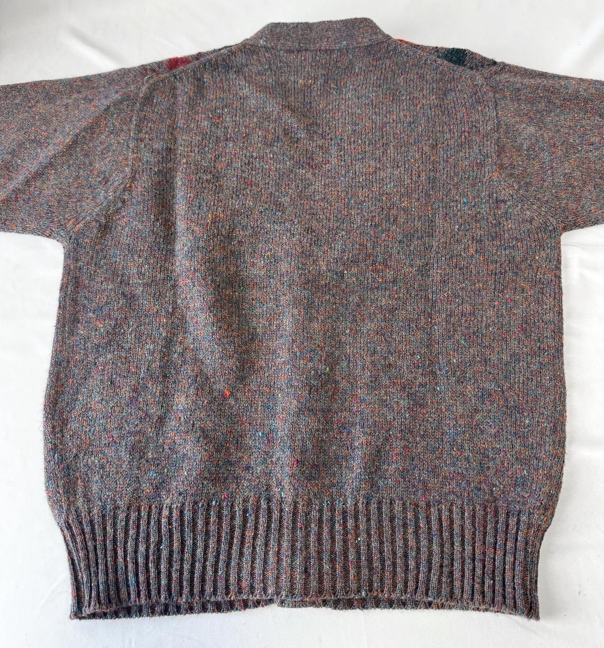 Vintage Woodward Neutral Red Green Argyle Print Wool Cardigan, Men's Sz. M