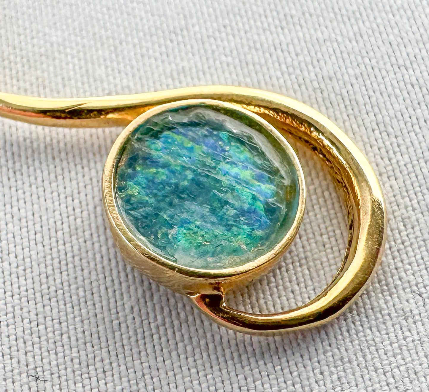 Vintage 14K Yellow Gold Blue Opal Circle Abstract Teardrop Earrings