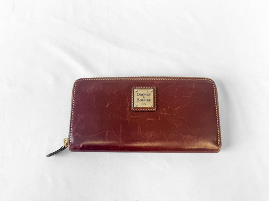 Vintage Dooney and Bourke Florentine Brown Leather Zip Wallet
