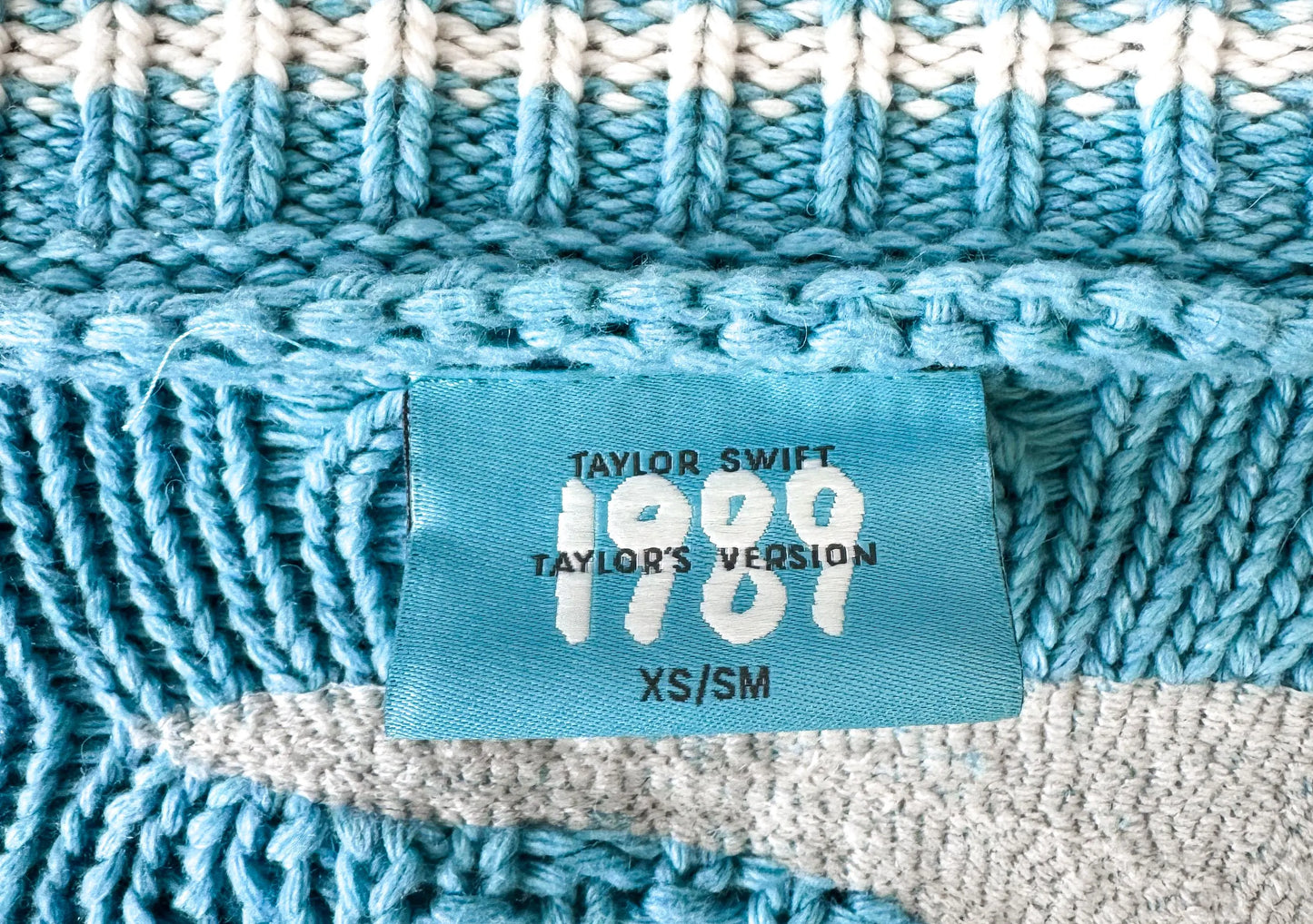 Taylor Swift 1989 Taylor's Version Teal Cardigan, Sz. XS/S