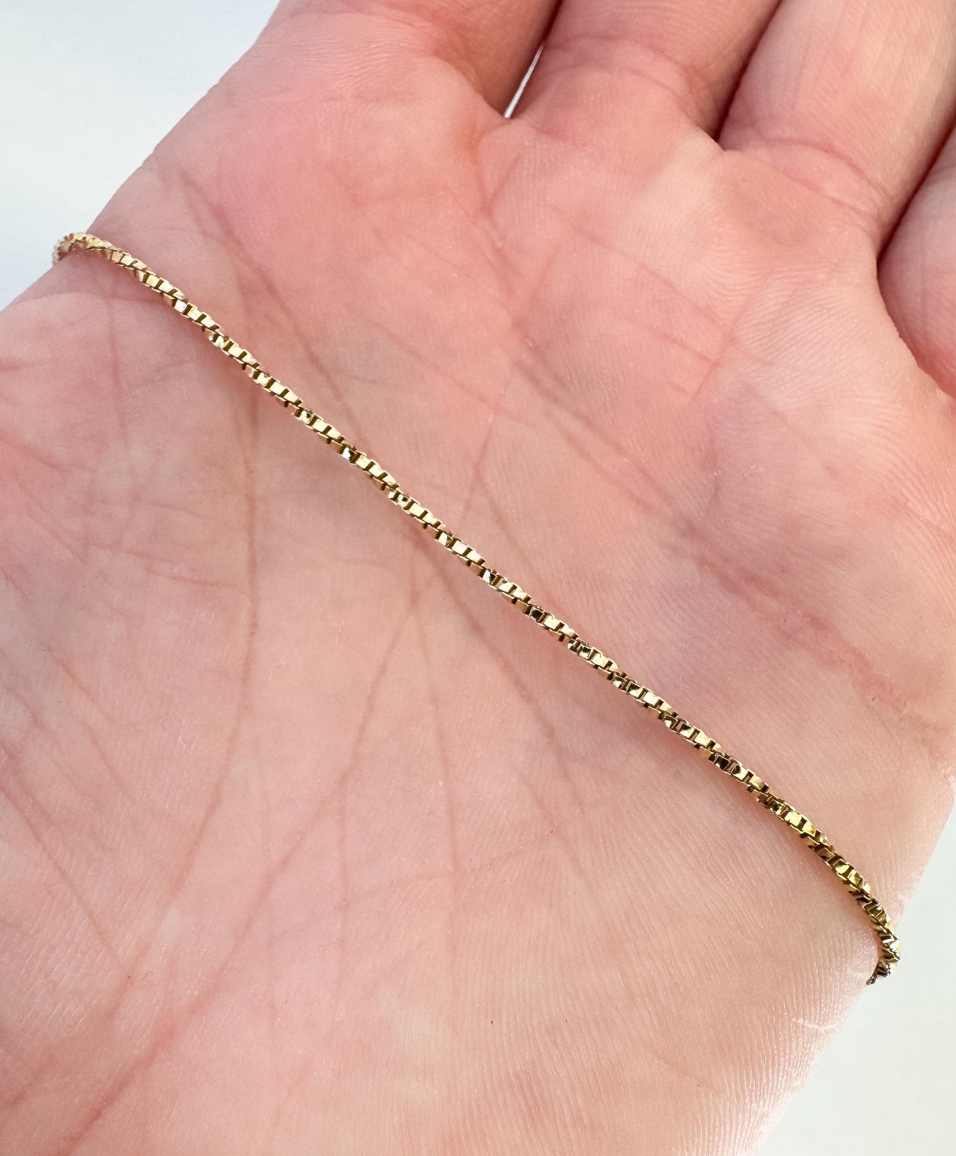 Vintage 14K Italy Yellow Gold Box Chain Necklace, Roughly 19.5", Roughly 1mm, Simple Dainty Everyday Minimalist Chain