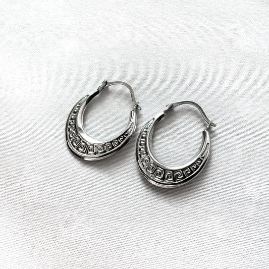 Vintage 10K White Gold Greek Key Etched Hollow Oval Hoop Earrings, Simple Dainty Minimalist Hoops