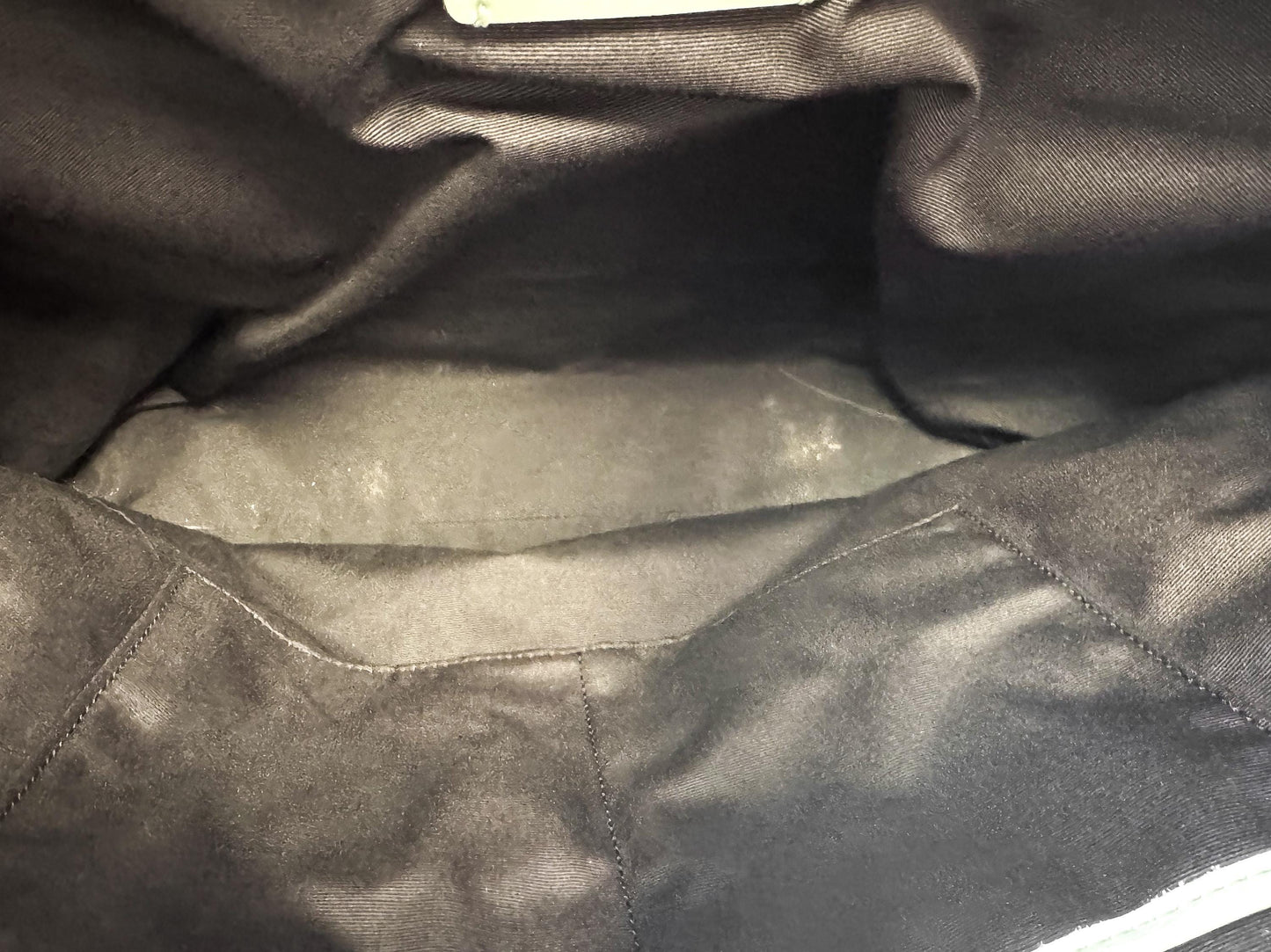 Modern Coach Town Tote Chalk White/Cream Turn Lock Pebbled Leather Shoulder Toten Bag, Style 12184