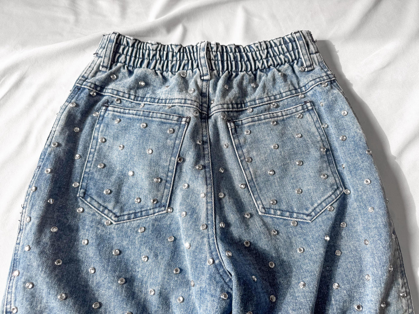 Vintage Y2K 00s Opal Medium Wash High Waist Embellished Rhinestone Tapered Mom Jeans, 26" x 31"