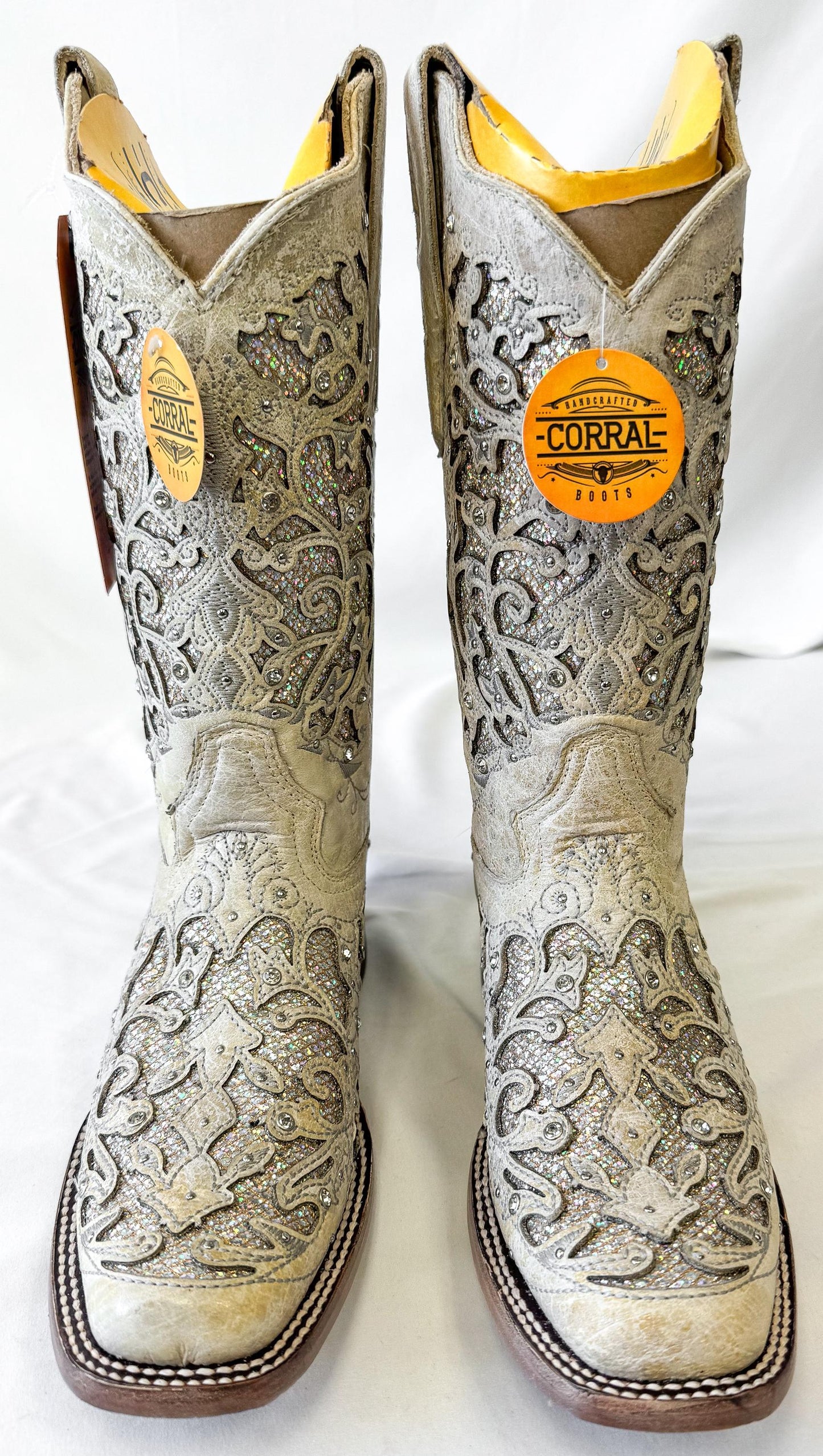 NWT Corral Off White Metallic Glitter Crystal Inlay Leather Cowboy Boots, Women's Sz. 7.5M, Unique Festival Bridal Bachelorette Boots