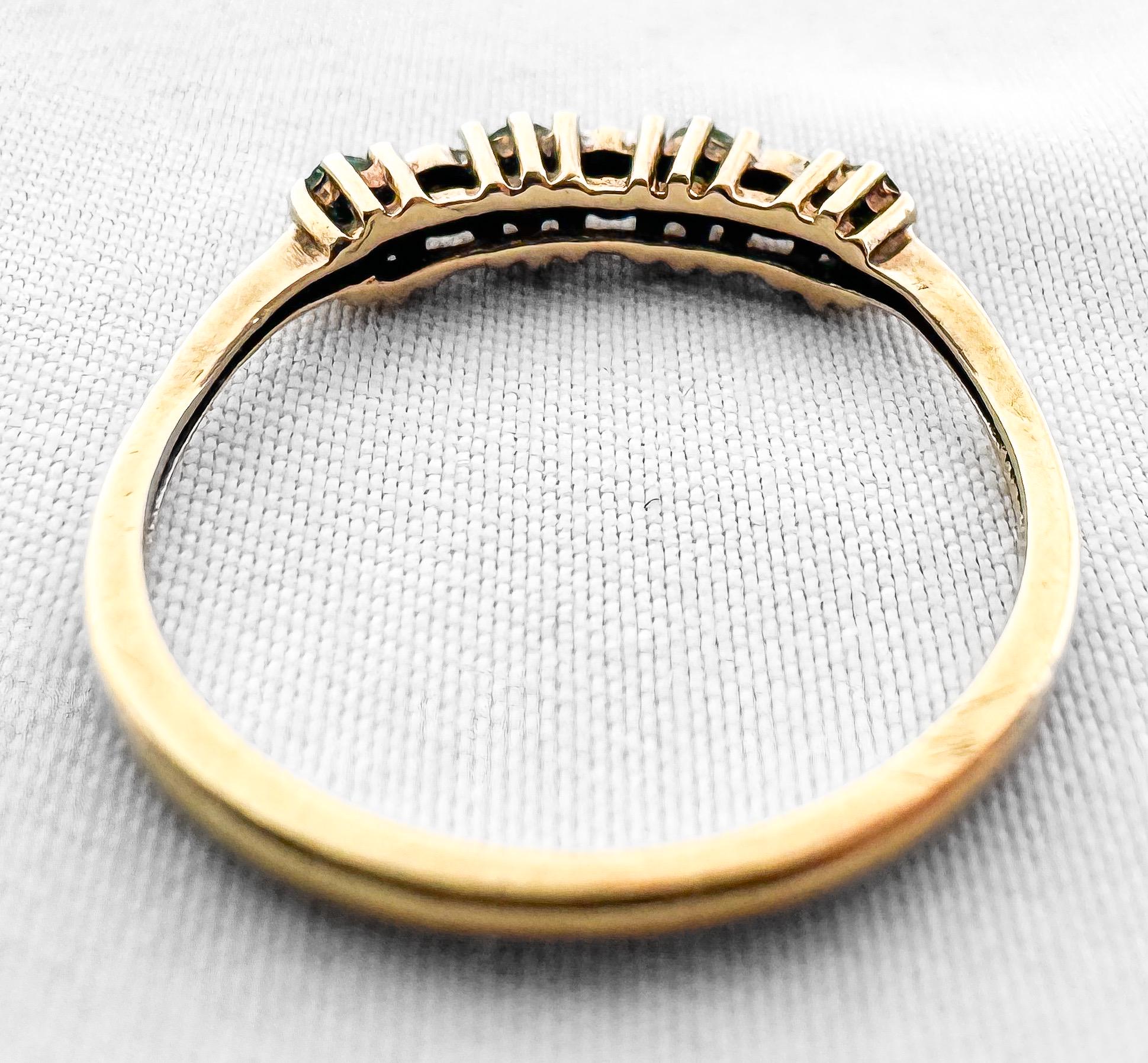 Vintage 10K Yellow Gold Mini Emerald Diamond Ring, Sz. 7.25/7.5, Simple Dainty Stackable Ring