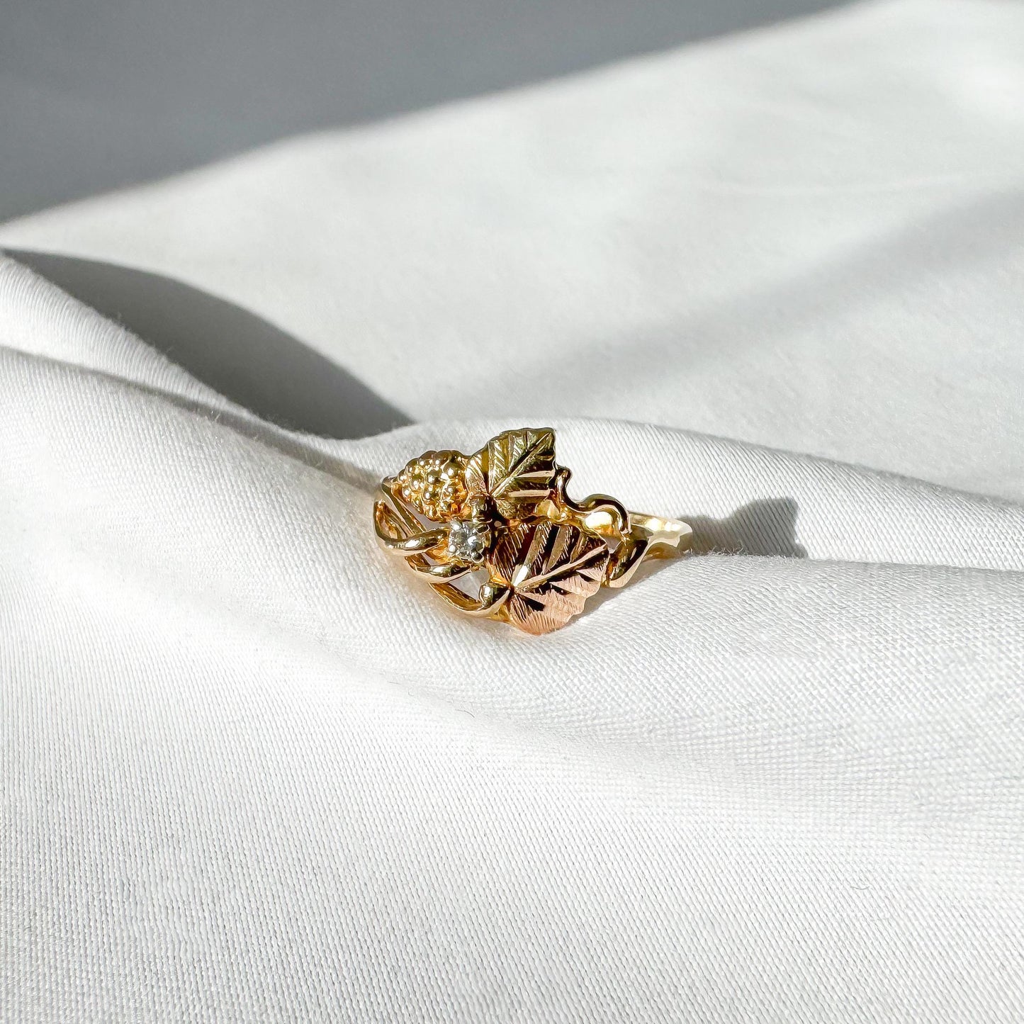 Vintage 10K CCO Black Hills Gold Diamond Multi Tone Leaf Ring, Sz. 7.25