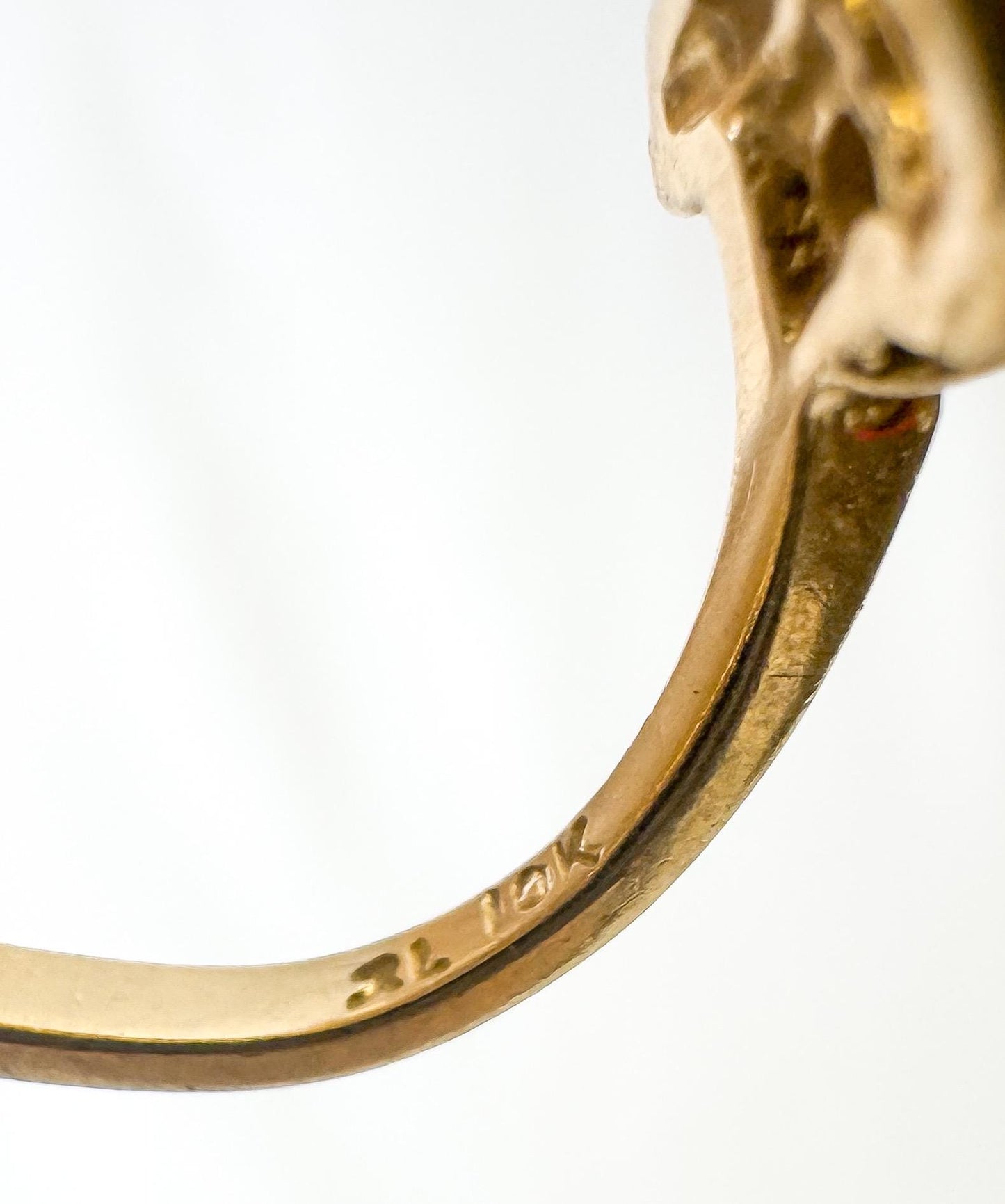 Vintage 10K Black Hills Gold Light Blue Topaz Two Leaf Ring, Sz. 5.25, Dainty Simple Everyday Ring