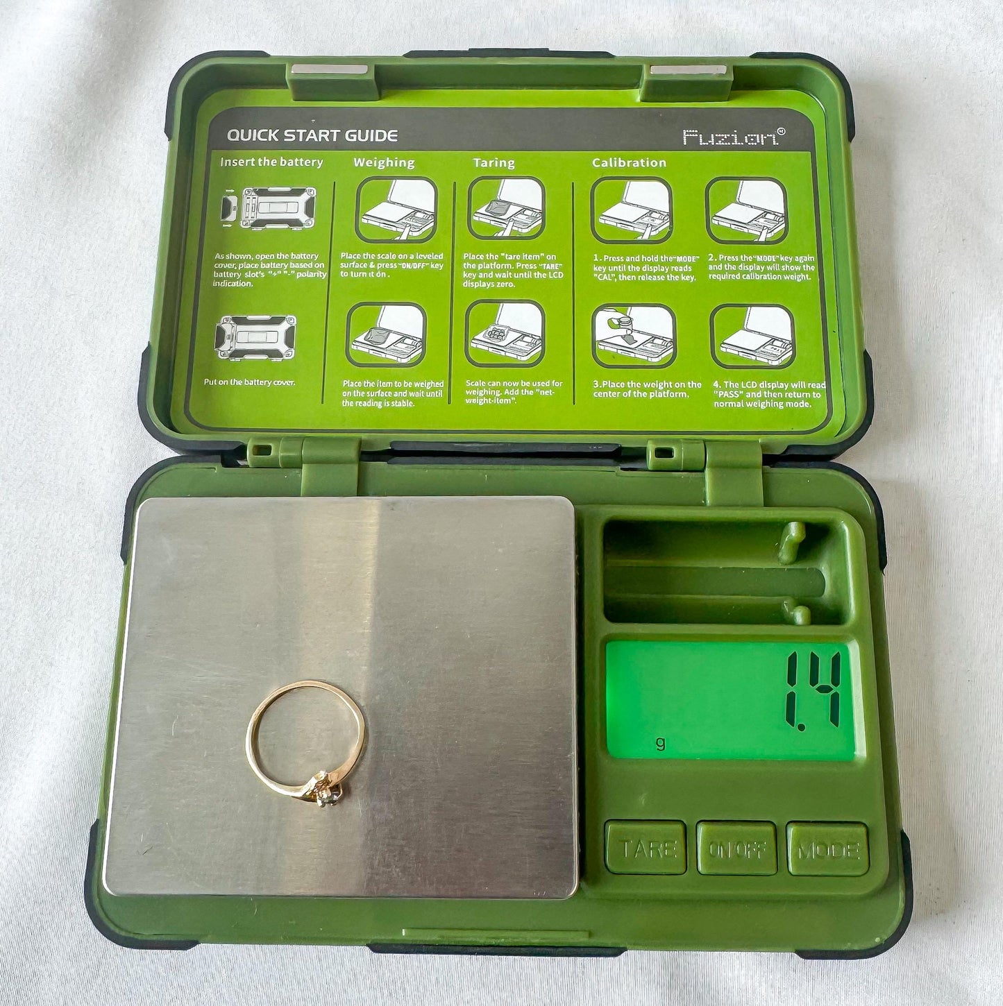 Vintage 10K Black Hills Gold Light Blue Topaz Two Leaf Ring, Sz. 5.25, Dainty Simple Everyday Ring