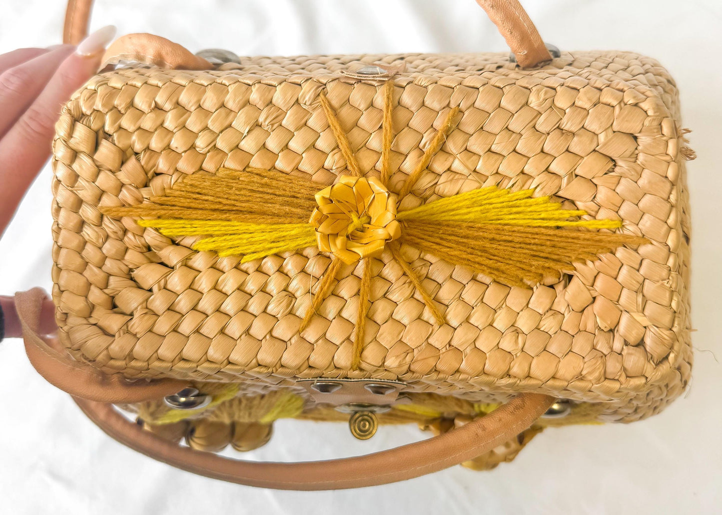 Vintage 70s Yellow Beige Wicker Woven Floral Basket Bag, Unique Boho Cottage Core Style Bag