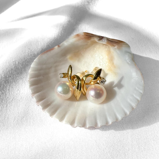 Vintage 18K 750 Yellow Gold Abstract Diamond Pearl Stud Earrings, Dainty Simple Elegant Bridal Stud Earrings