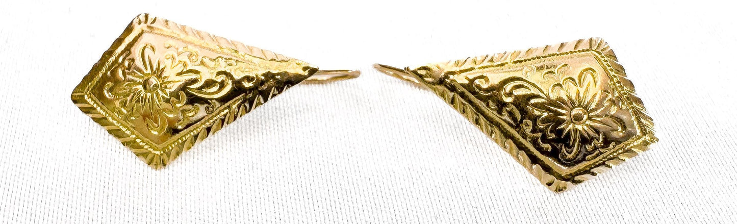 Vintage 14K Yellow Gold Lightweight Floral Etched Rhombus Dangle Earrings, Dainty Simple Everyday Minimalist Earrings