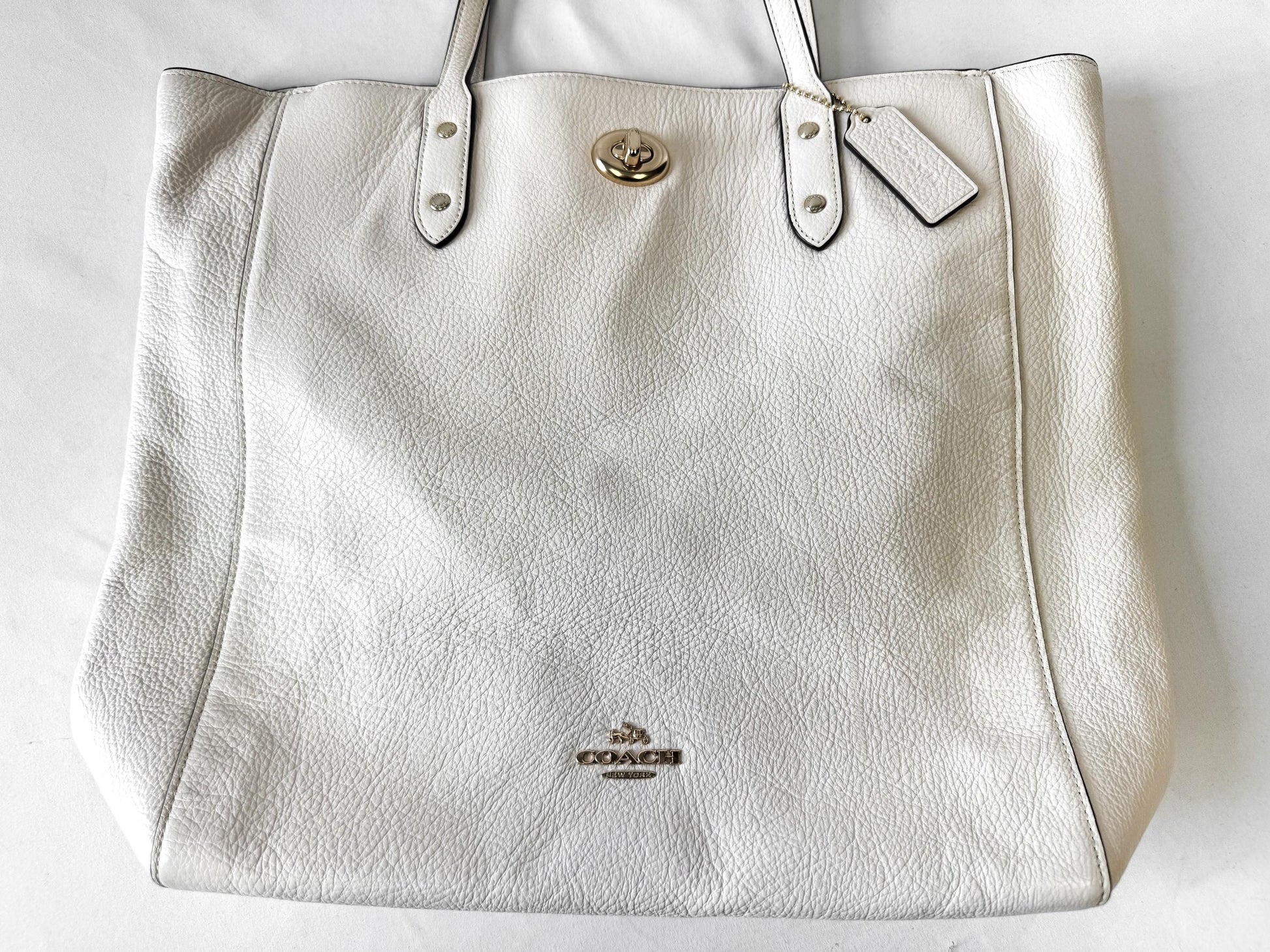 Modern Coach Town Tote Chalk White/Cream Turn Lock Pebbled Leather Shoulder Toten Bag, Style 12184