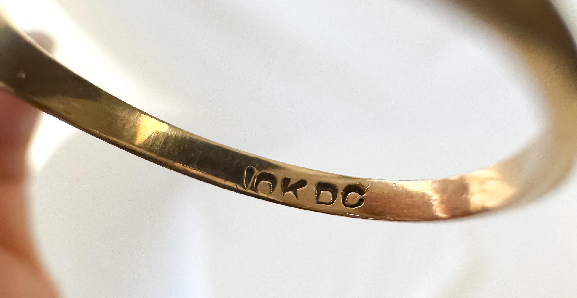 Vintage 10K Yellow Gold Blue Spinel Solitaire Ring, Size 5.75, Simple Elegant Minimalist Ring