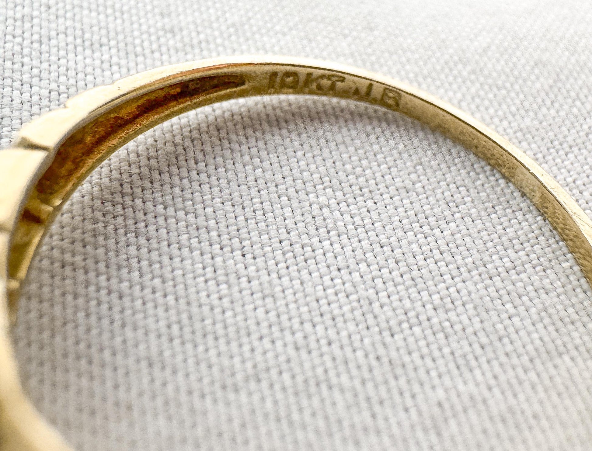 Vintage 10K Two Toned Etched Square Diamond Ring, Size 6, Simple Dainty Minimalist Stackable Ring