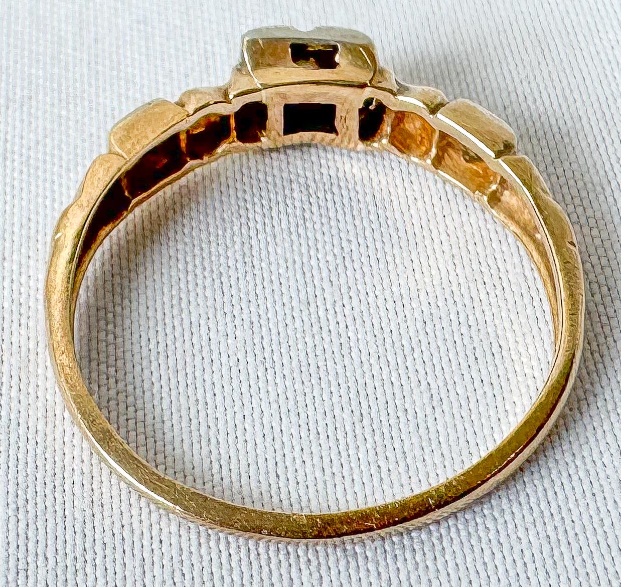 Vintage 10K Two Toned Etched Square Diamond Ring, Size 6, Simple Dainty Minimalist Stackable Ring