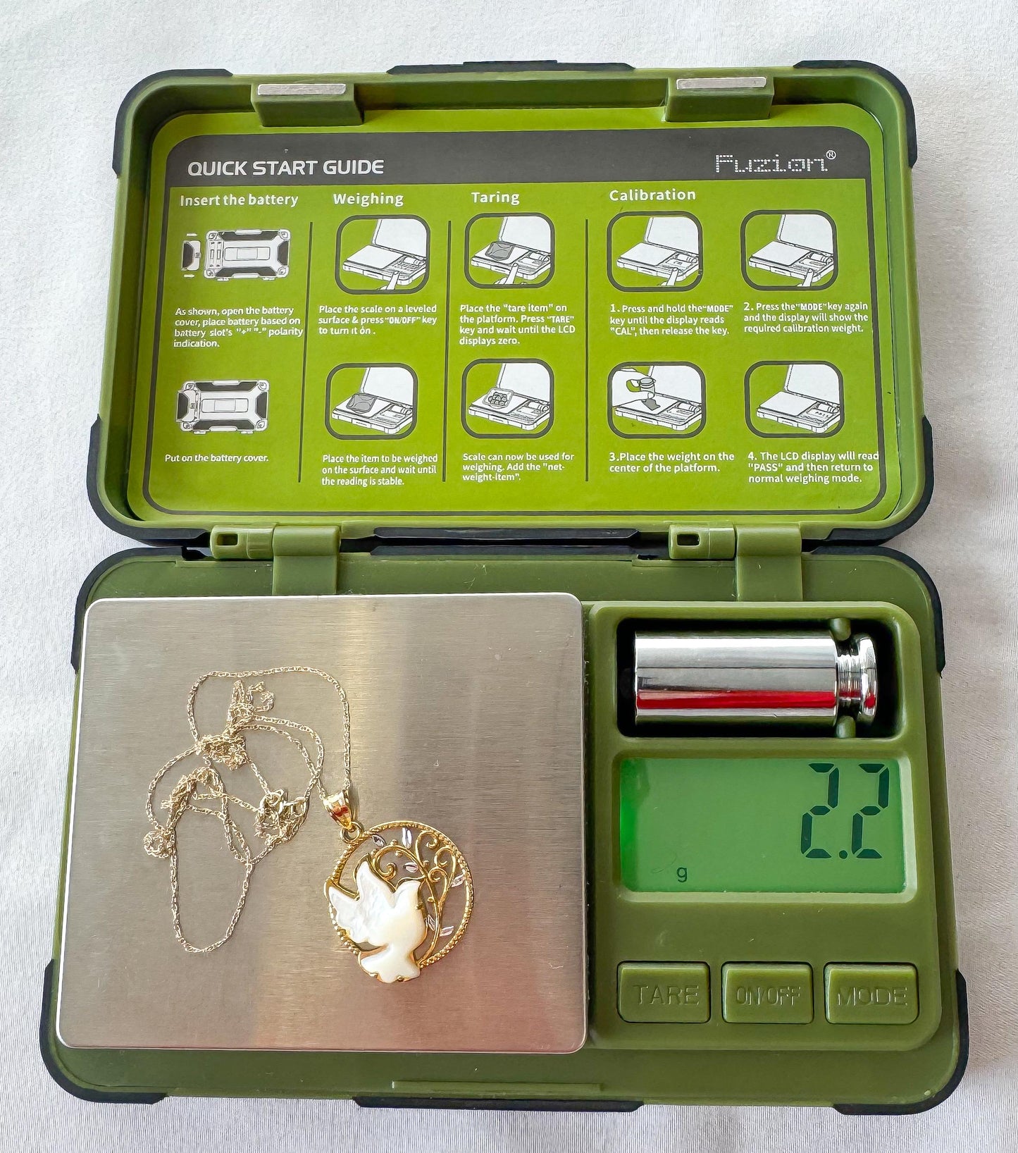 10K Gold Michael Anthony Mother of Pearl Dove Tree Circular 18" Pendant Necklace