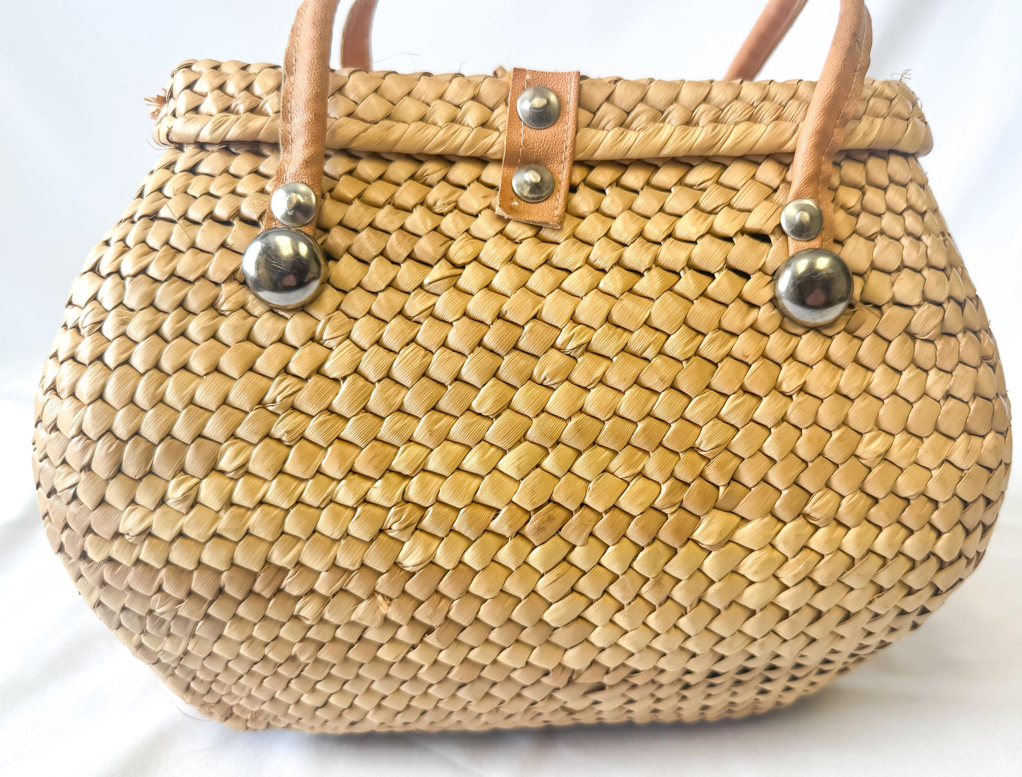 Vintage 70s Yellow Beige Wicker Woven Floral Basket Bag, Unique Boho Cottage Core Style Bag