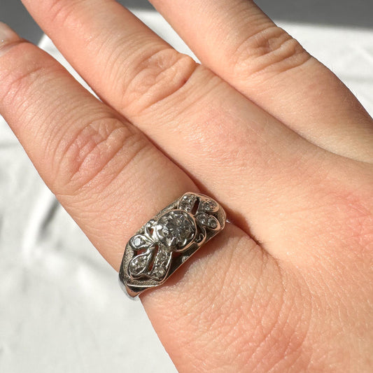 14K White Gold Diamond Round Floral Ring, Sz. 6, Elegant Art Deco Style Ring