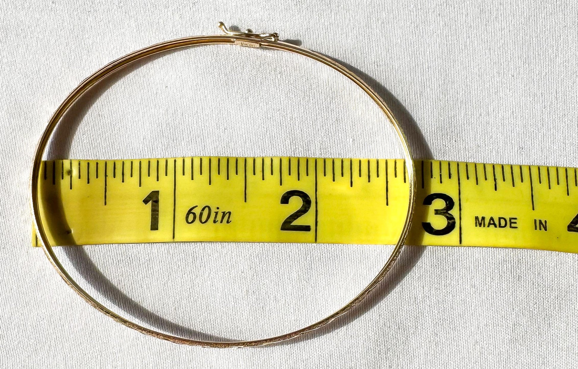 Vintage 10K Yellow Gold Criss Cross Etched Thin Flexible 3mm Bangle Bracelet, Elegant Simple Dainty Minimalist Bracelet