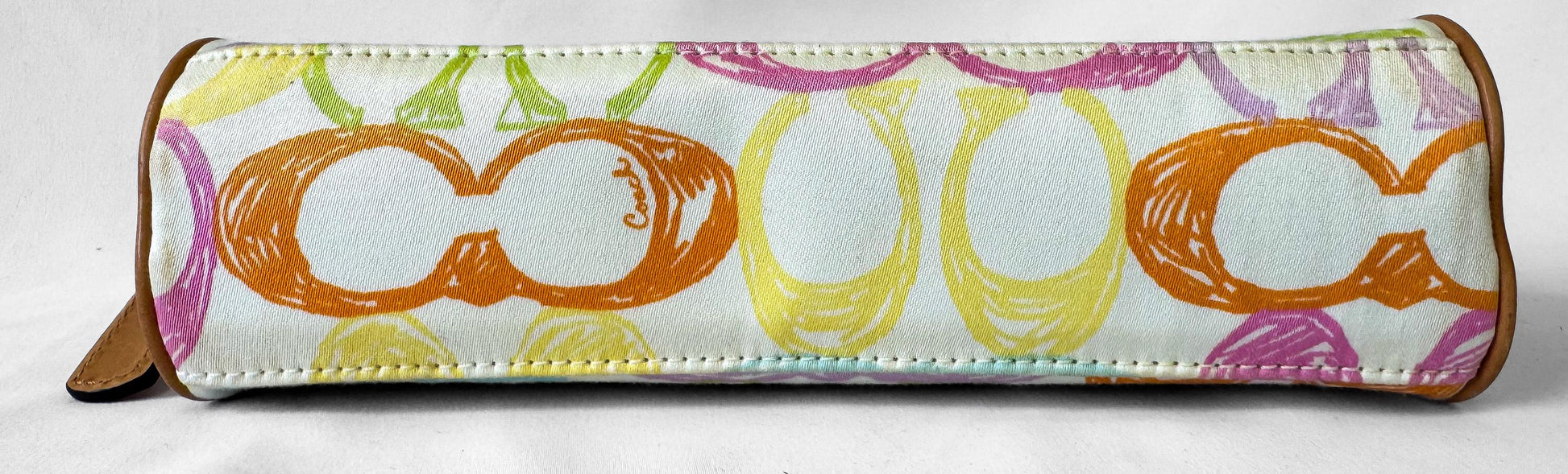 Y2K 00s Coach Rainbow Scribble Monogram Signature Cosmetics Toiletry Pouch