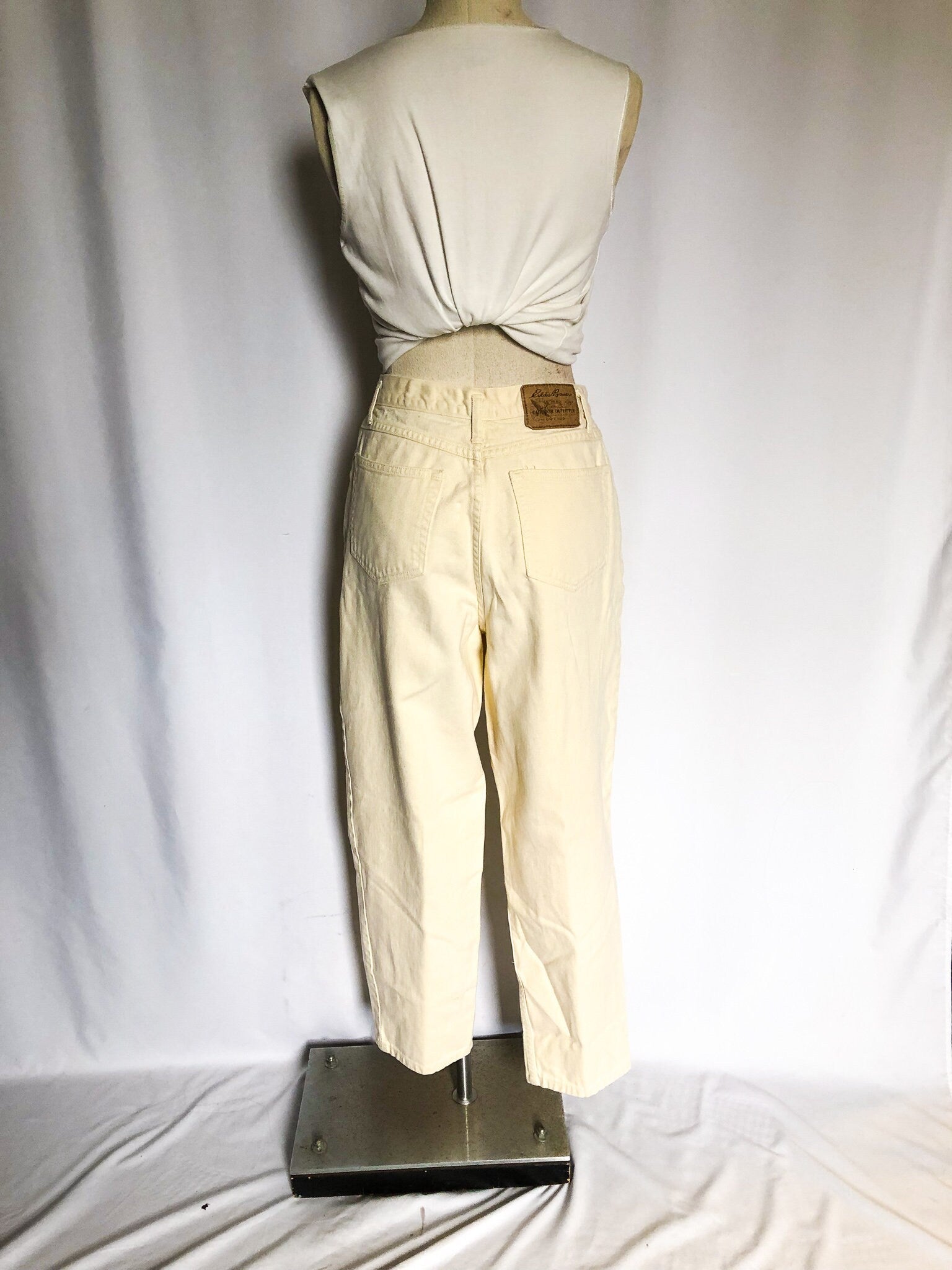 Vintage Eddie Bauer Jeans, Cream Eggshell Light Wash Denim, Pleated Trousers, High Waisted Eddie Bauer Trousers, Sz. 10
