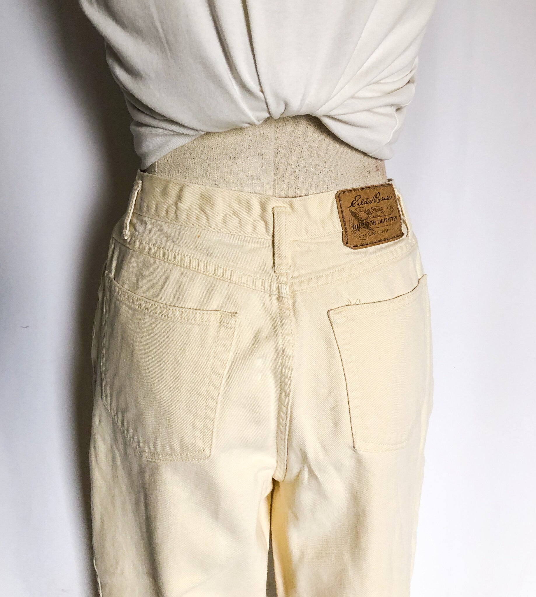 Vintage Eddie Bauer Jeans, Cream Eggshell Light Wash Denim, Pleated Trousers, High Waisted Eddie Bauer Trousers, Sz. 10