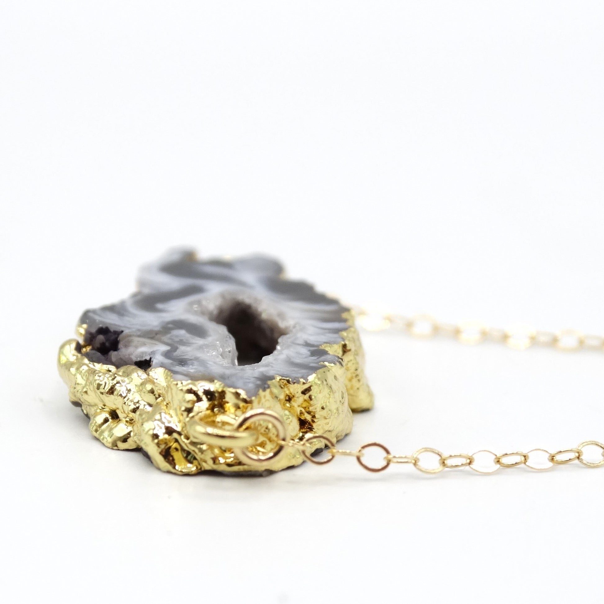 Vintage Dipped 14K Yellow Gold Fill Black and White Geode Slice Pendant, Natural Minimalist Layer Necklace