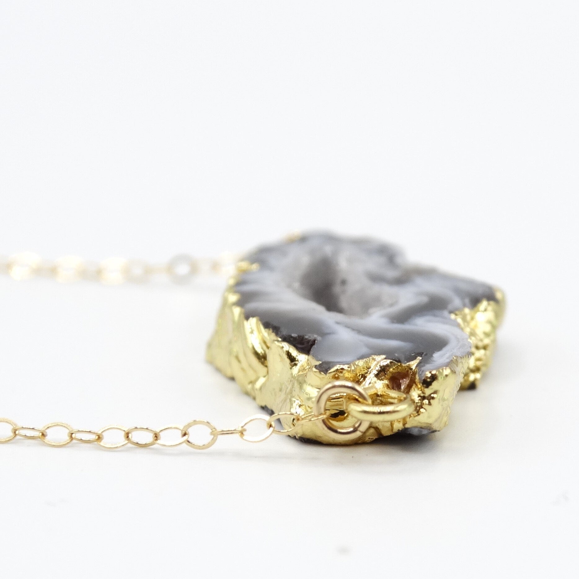 Vintage Dipped 14K Yellow Gold Fill Black and White Geode Slice Pendant, Natural Minimalist Layer Necklace