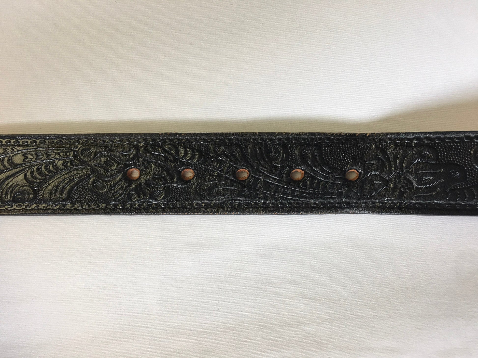 Vintage 80s Brushy Creek Black Cow Hide Leather Belt, Gold Belt Buckle with Stone Detail, sz. 50