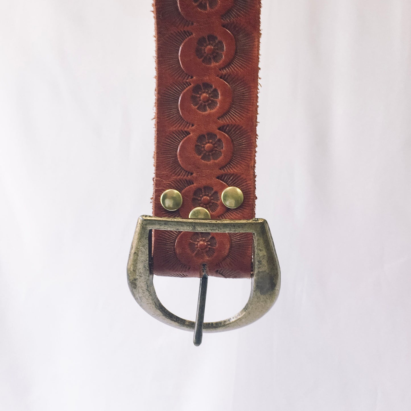 Vintage Tooled Leather Belt, Gold Horseshoe Buckle Belt with floral and engraved detail: "Foxy Lady"