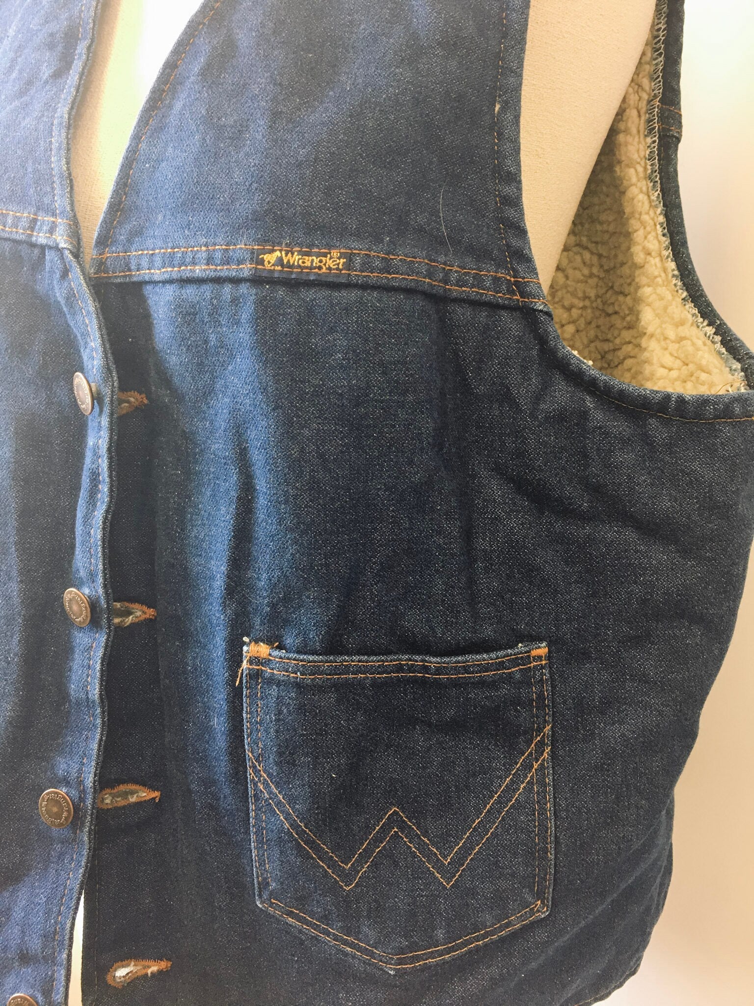 Vintage 70s Wrangler Sherpa Lined Denim Vest Denim