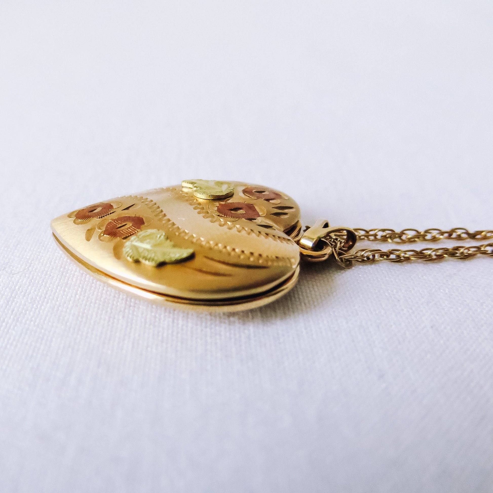 Vintage LANDSTROM"S 10k Gold Trim, 14k Gold Filled Black Hills Gold Heart Shaped Locket, Vintage BLACK HILLS Gold