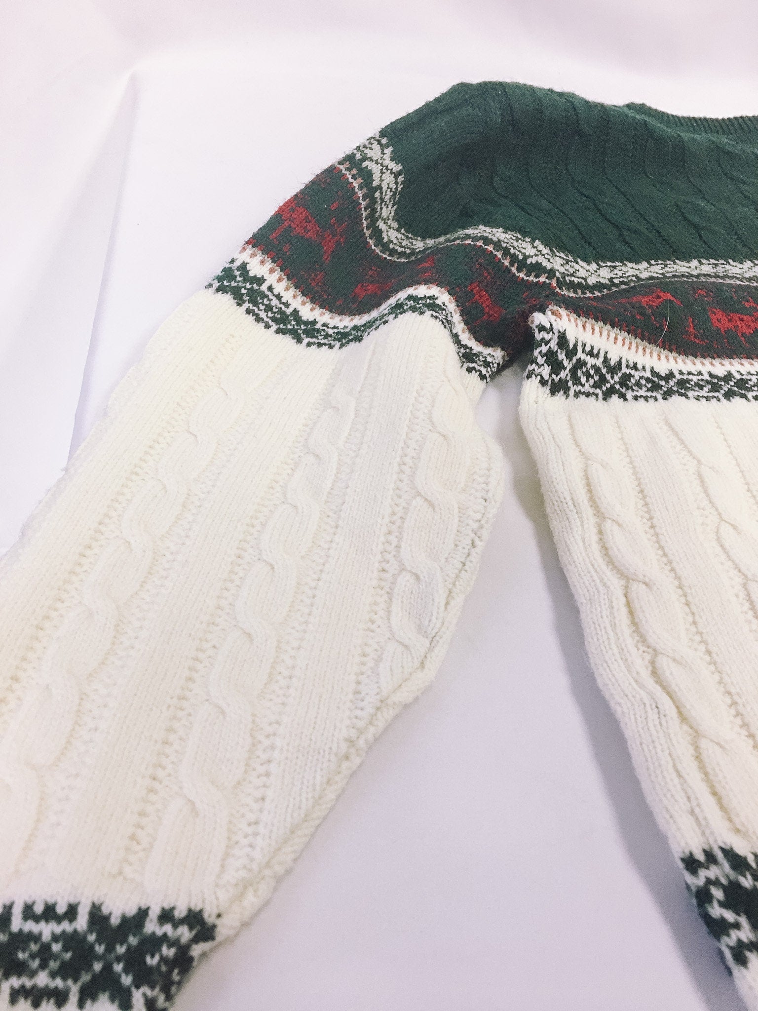 Vintage Jantzen Green and Cream Reindeer Crewneck Sweater, Vintage Holiday Sweater