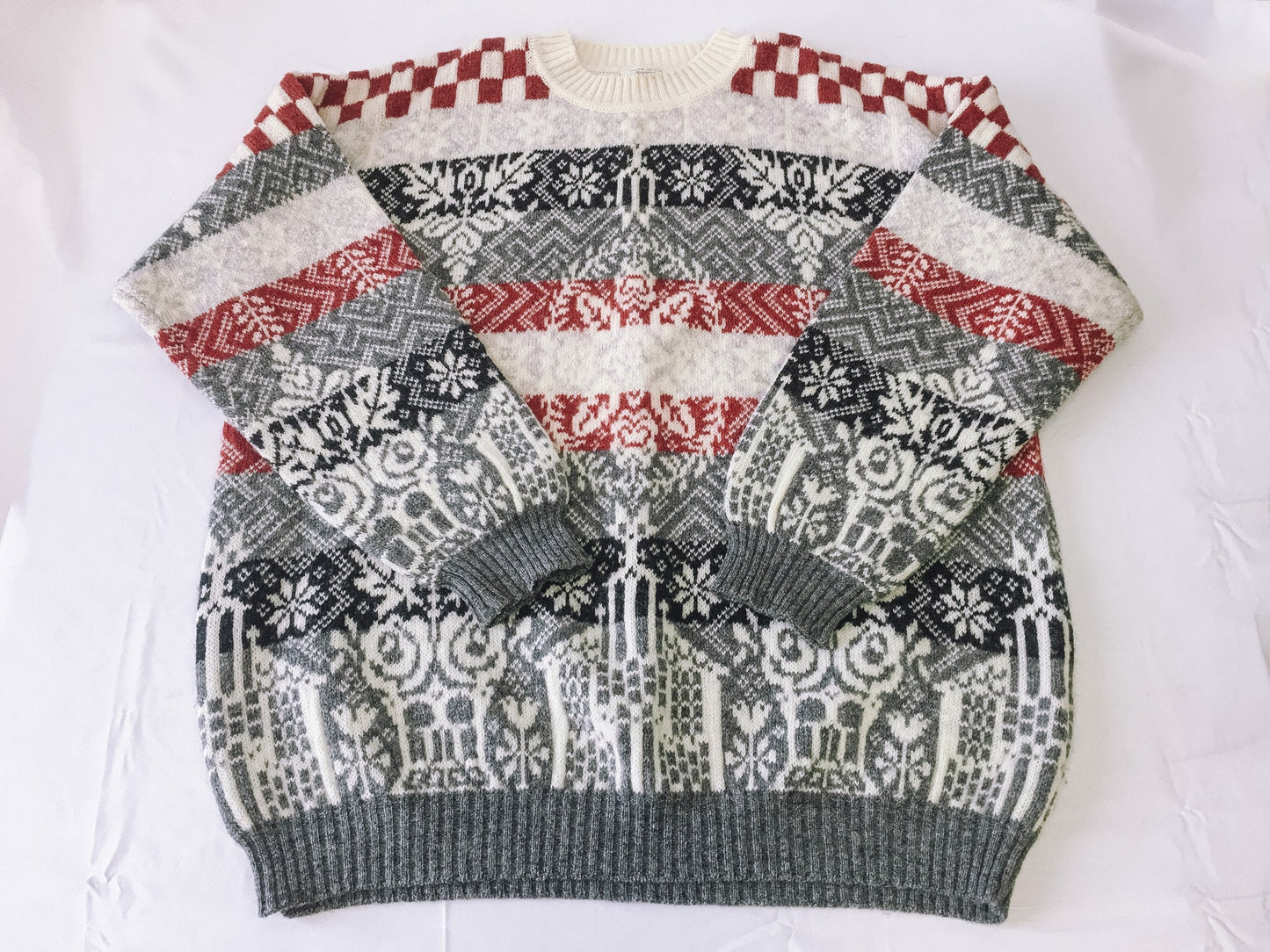 Vintage 80s Sisley Red and Gray Checkered Snowflake Sweater, Made in Italy, 80s Holiday Sweater